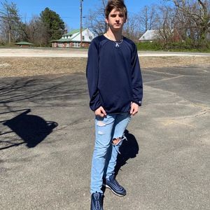 Meet your Posher, Camron